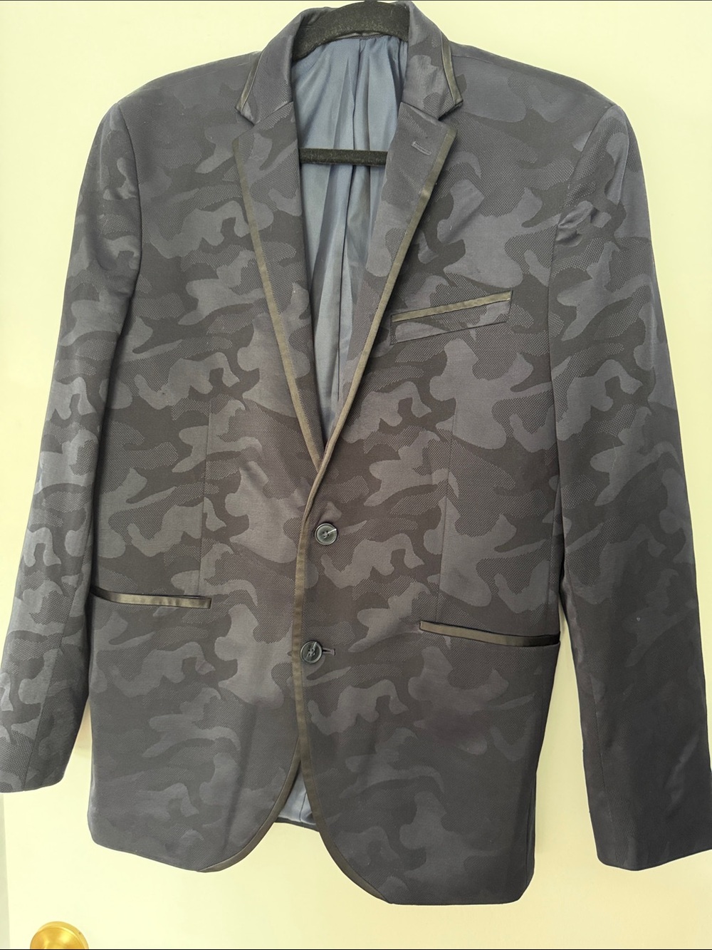 Kenneth Cole Reaction Men's Navy and Black Lined Blazer size 38R